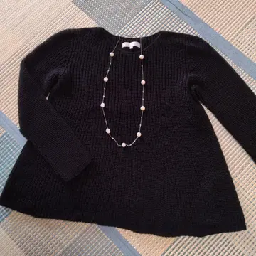 새상품급 자유구 블랙 니트 긴팔 상의 40