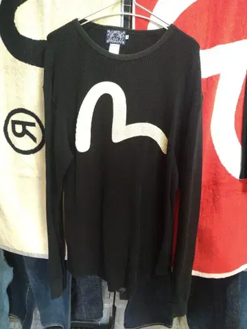 EVISU 스웨터 블랙 빅 갈매기 페인트 42 얇은 소재