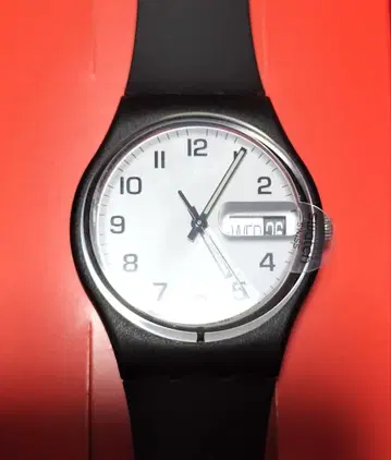 Swatch ONCE AGAIN 심플 손목시계 화이트/블랙