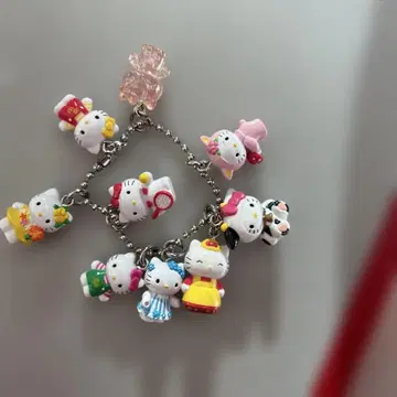 헬로키티 키링 체인 포함 9개 캐릭터 마스코트 레어!