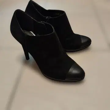 다이애나 블랙 앵클부츠 25cm