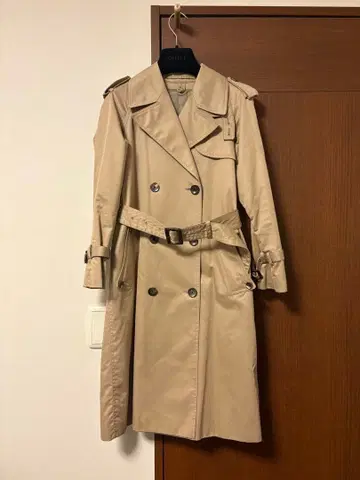 새상품급 두즈엠클래스 베이지 트렌치코트 더블 브레스트