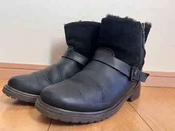 EMU Australia 에뮤 숏 엔지니어 부츠 보아 24cm