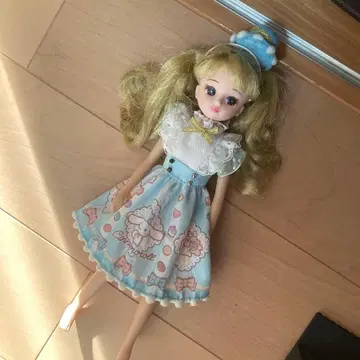 리카짱 시나모롤 스카이블루 인형