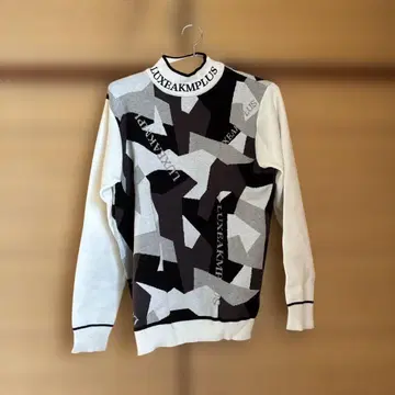 LUXEAKMPLUS 긴팔 스웨터