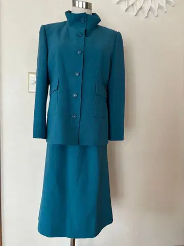 준 아시다 9합 에메랄드 그린 스커트 셋업