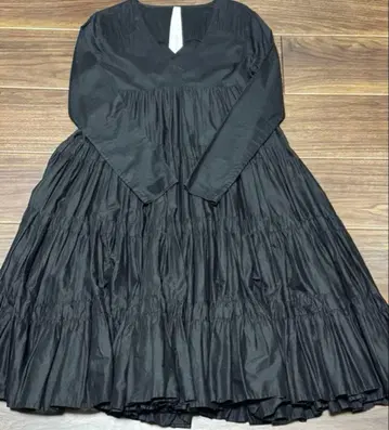 Merlette / rodas 티어드 원피스 (블랙)