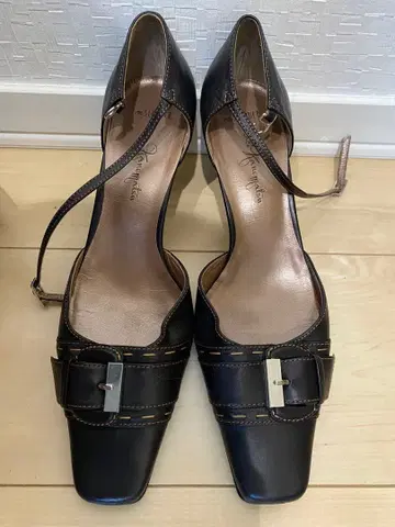 ms SLENDER 블랙 하이힐 24.5cm