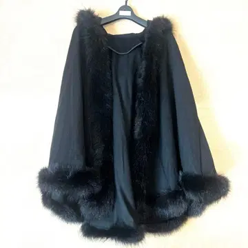 후드 부착 퍼 케이프 코트(BK)