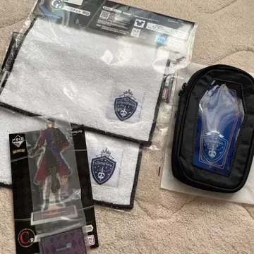 빌 루크 에펠 파우치 폼피오레 4점