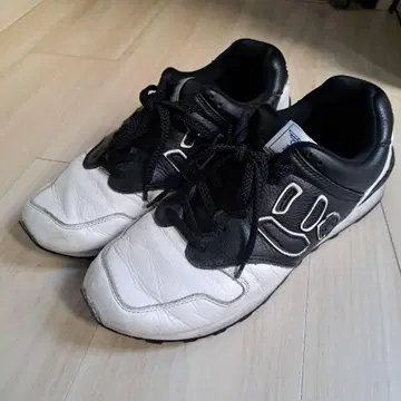 Sangacio 스니커즈 US10 화이트/블랙