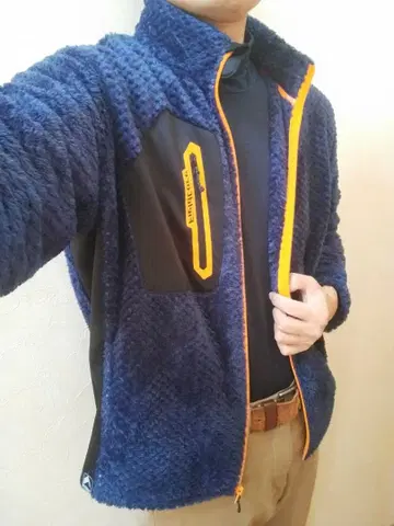 기무라 타쿠야 착용으로 인기 상승! 워크맨 플리스 LL (네이비)