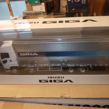 이 스즈 기가 2025년 신형 모빌리티 쇼 한정판 모델 1/43