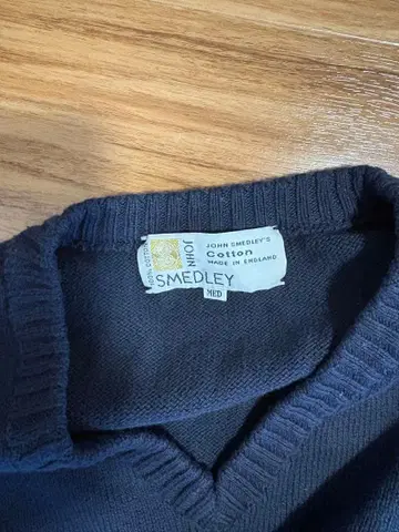 JOHN SMEDLEY 코튼 V넥 니트 MED 네이비