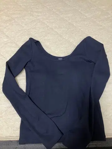 LOEFF 라운드넥 롱 슬리브 티셔츠