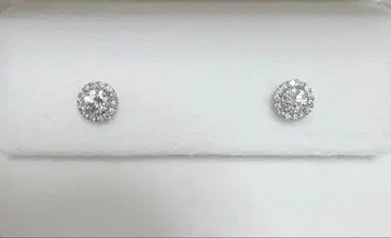 헤일로 디자인 다이아 귀걸이 0.3c 2