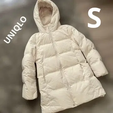 유니클로 심리스 다운 코트 S NATURAL