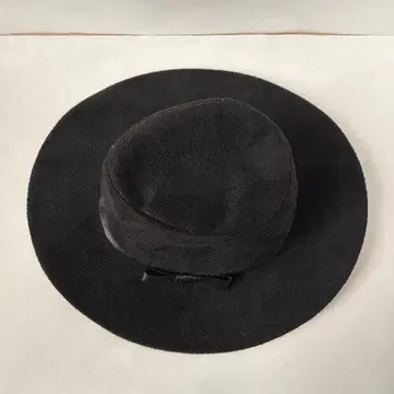 블랙 스웨이드 모자