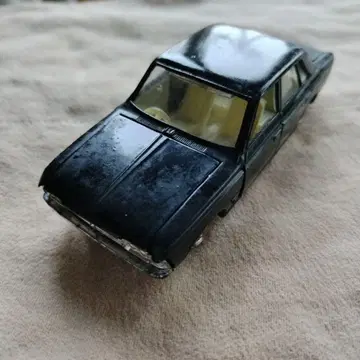 블랙 미니카 베이지 내부