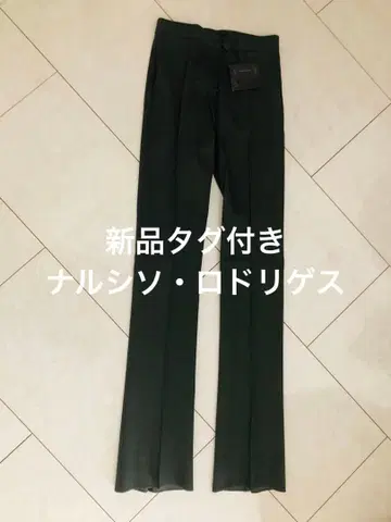 새상품 택 포함   카키색 스트레이트 팬츠