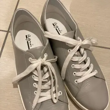 아네스베 그레이 스니커즈