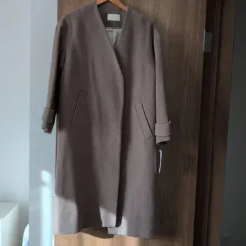 BEAMS 캐시미어 혼방 노카라 코트