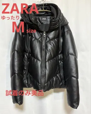새상품급 ZARA M 사이즈 블랙 다운 자켓