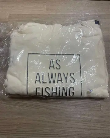 lahm 후드티 엠보싱 가공 아이보리