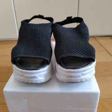 Life Emperor 메쉬 오픈토 통굽 샌들 가격 인하