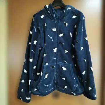 복슬복슬 네이비 플리스 펭귄 패턴 후드티