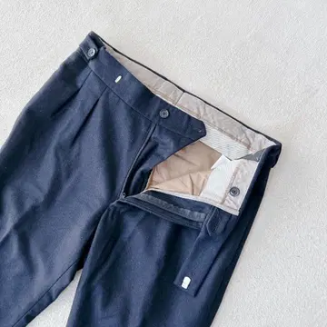 딸리아또레 Brilla 별주 사이드 조절 플란넬 울 슬랙스