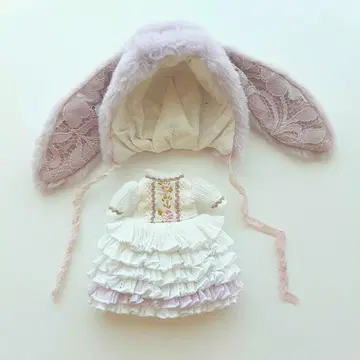 네오 브라이스 인기 작가님 작품 아웃핏 중고품