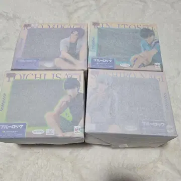 블루 록 피규어 세트