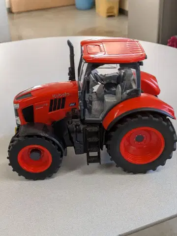 Kubota 트랙터 1/32
