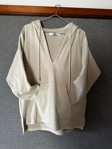 UNIVERSAL SEVEN 후드티 프리 사이즈