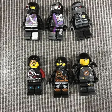 레고 미니 피규어 6개