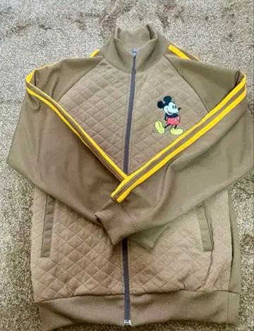 미키마우스 퀼팅 트랙 자켓 자수