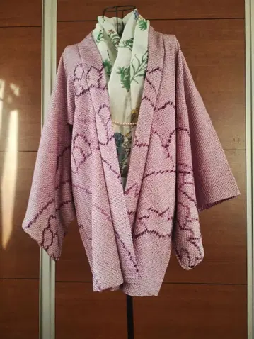 [새상품 미사용] 총조임 연보라 산 풍경 무늬 겉옷