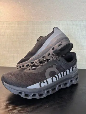 On Cloudmonster 블랙 27cm