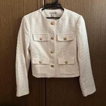 화이트 노카라 자켓 H&M