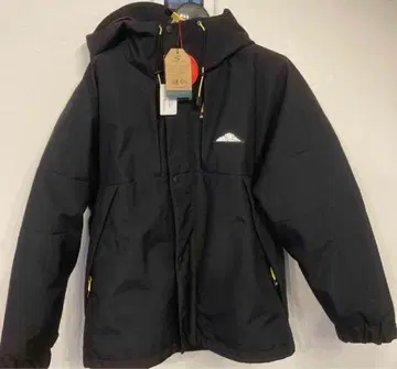 MOUNTAIN SMITH 블랙 다운 자켓