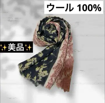 새상품급 스톨 울 대형 꽃무늬 가을/겨울 어반 리서치점 구매 네이비