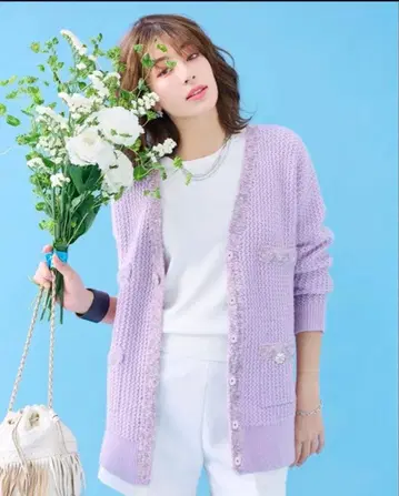 Chesty 체스티 배색 가디건 비쥬 버튼 니트 가디건