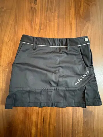 DESCENTE 골프 여성용 스커트 블랙 xs