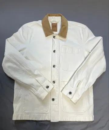 [ 새상품급 ] 미국에서 구매 GAP 화이트 데님 자켓