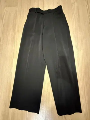 Giorgio Armani 블랙 슬랙스 새상품급