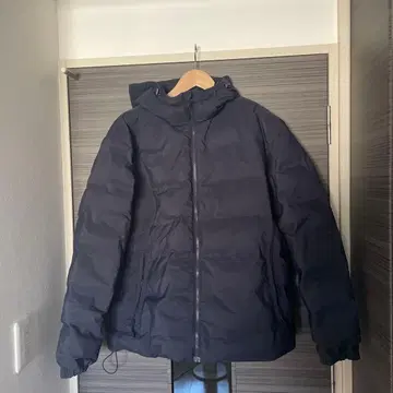 [ H&M ] 다운 자켓 후드 부착 다크 네이비