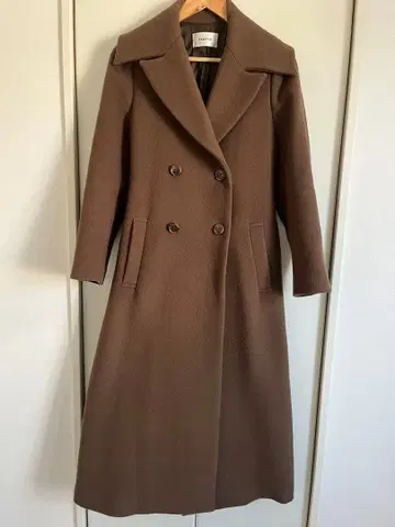 FRAY.I.D 브라운 롱 코트