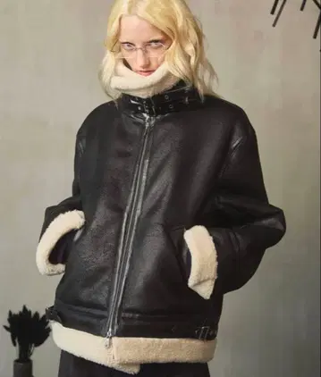 MAISON SPECIAL B-3 페이크 무통 재킷