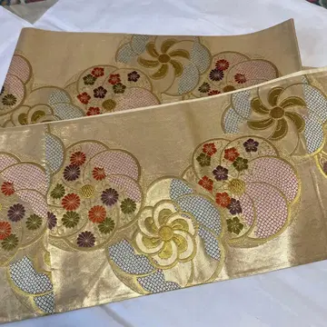 럭셔리 골드 컬러 꽃무늬 후쿠로 오비